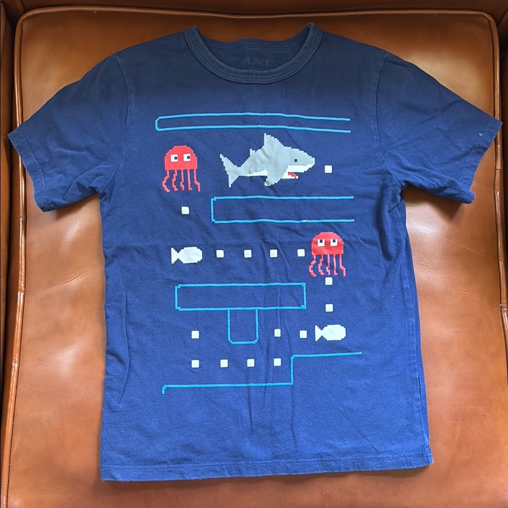 Children’s Place Blue and White Arcade-Inspired Short Sleeve Graphic Tee Small